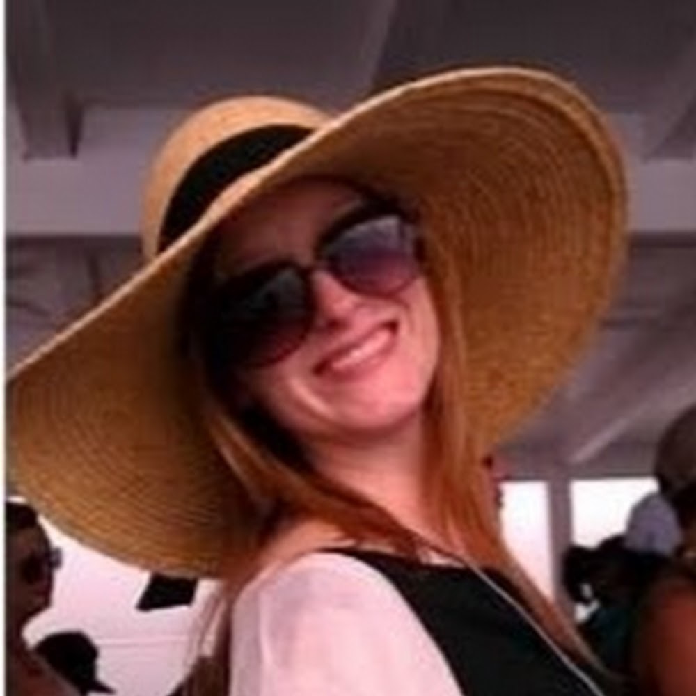 Meet your Posher, Nina